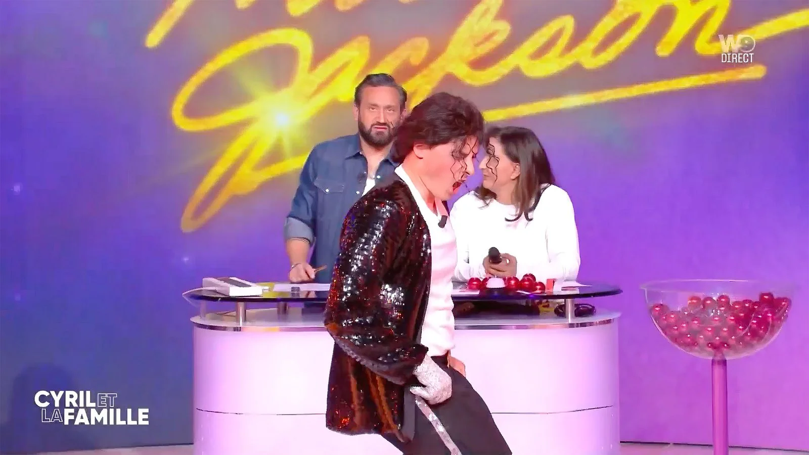 Alex Jackson chez Cyril Hanouna sur W9